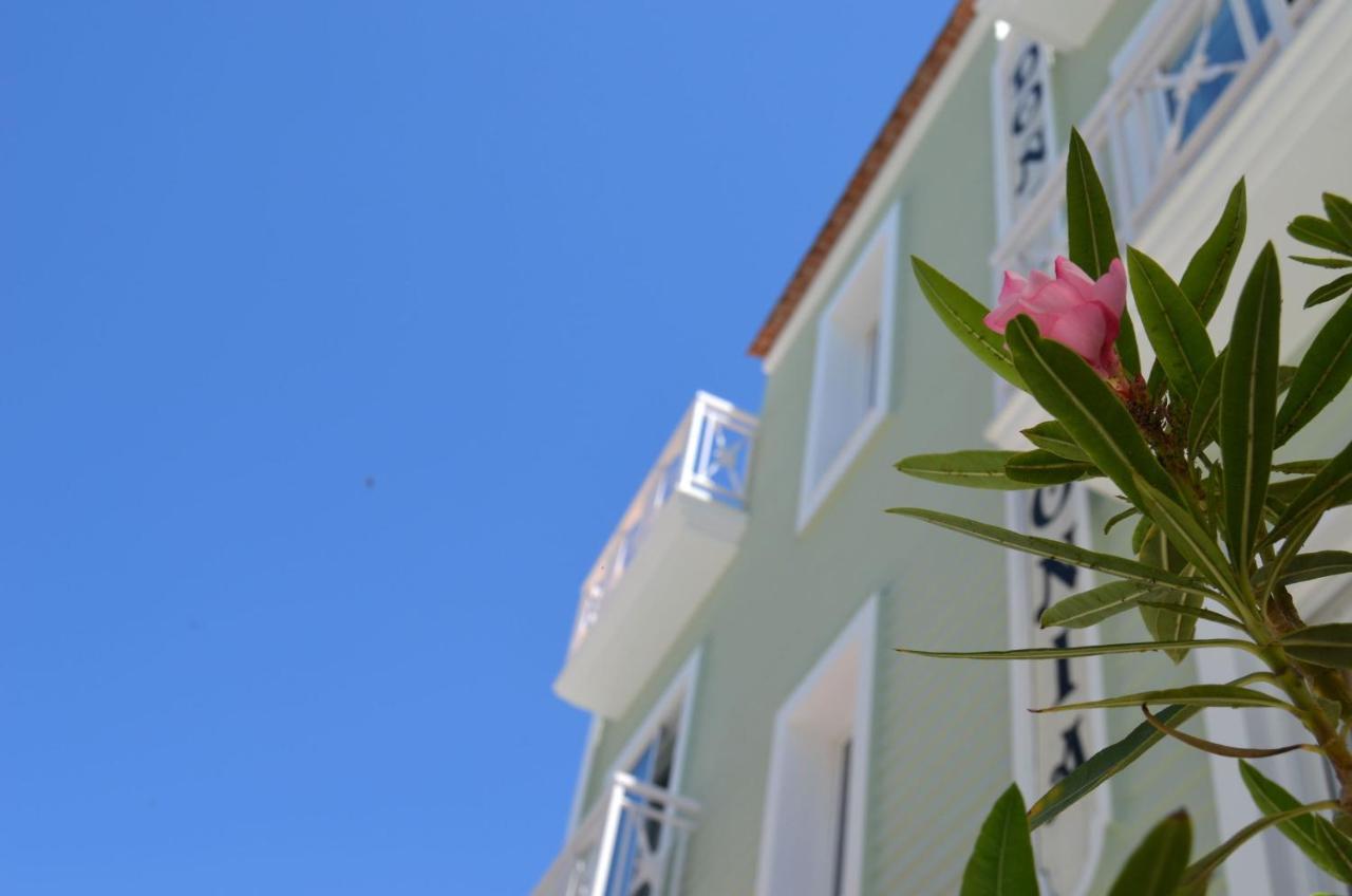 فندق Hostal Dona Antonia Punta Umbría المظهر الخارجي الصورة